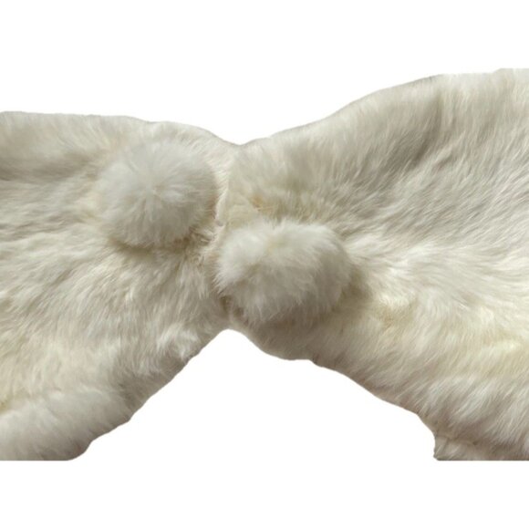 Vintage Rabbit Fur White Over The Shoulder Cape Wrap 60s 70s Fits Small-Medium - Picture 1 of 16